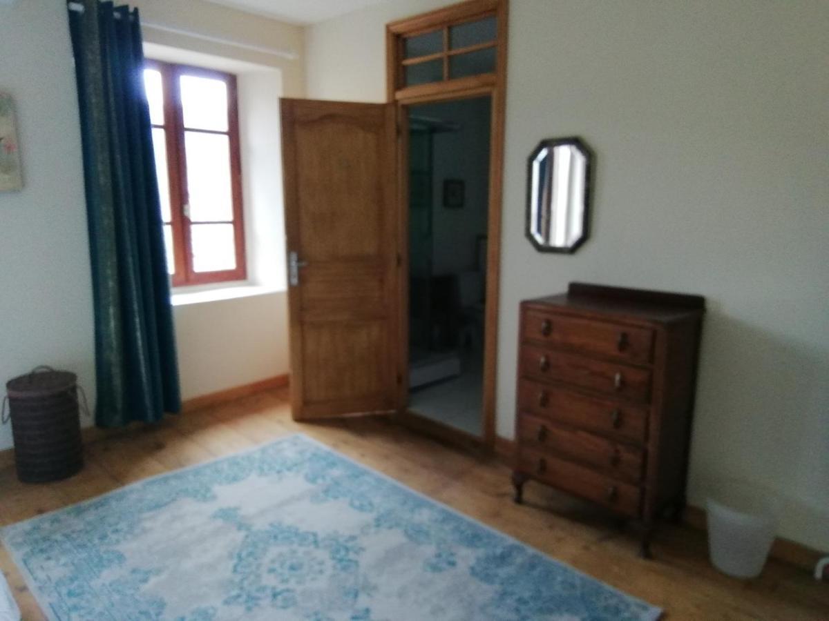 Aux Douces Nuits De Rivel Bed & Breakfast Exterior foto